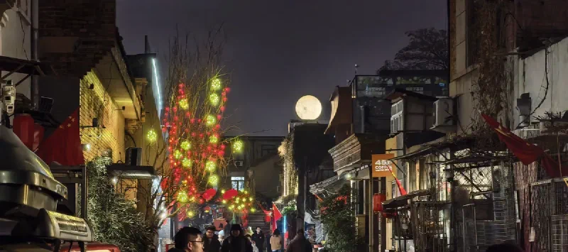 Хутуны ночью