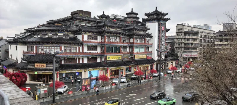 Вид со стены