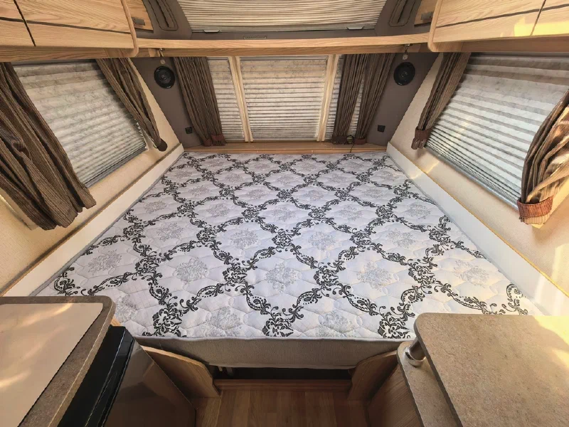 примерка матраса