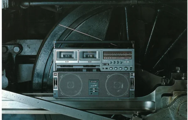 SHARP GF-818 (1980.08)