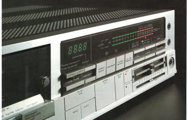 PIONEER (1983.03) TAPE DECKS